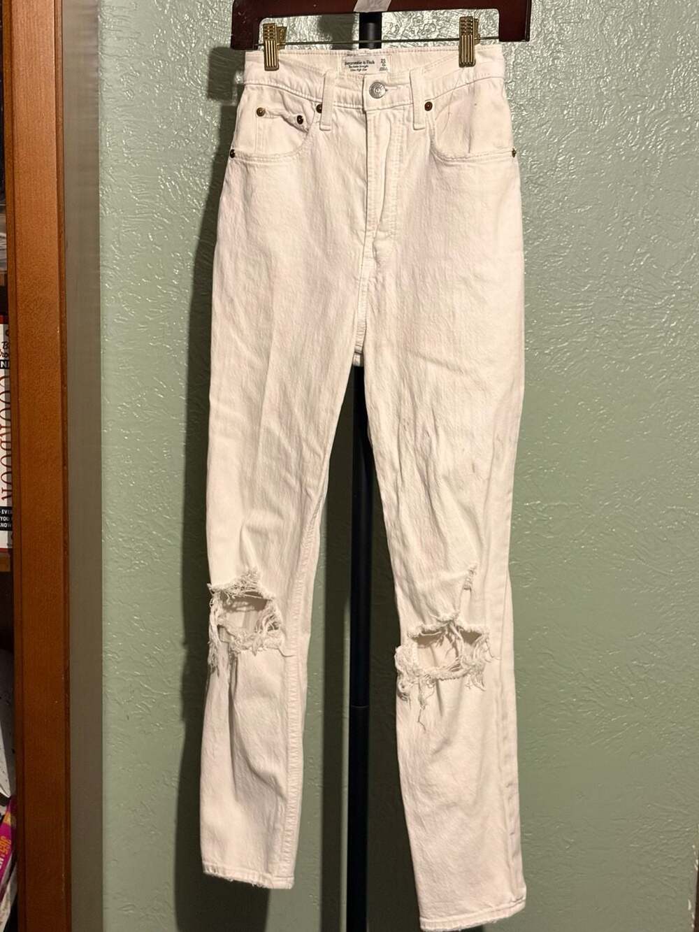Abercrombie & Fitch The Ankle Straight Ultra High Rise Jeans Size 25R